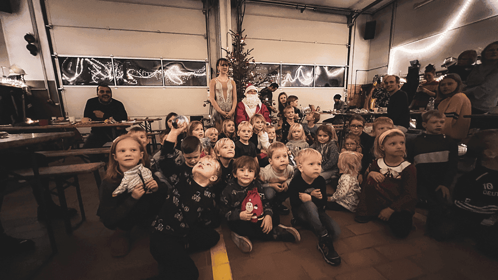 Der Nikolaus in der Feuerwehr Grußendorf